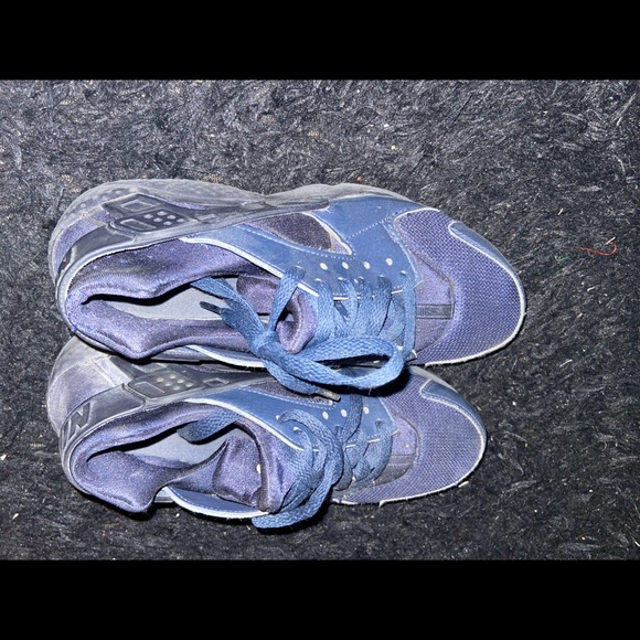 Huaraches - Picture 2 of 3